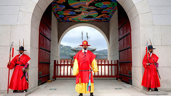 Gyeongbokgung palais séoul garde