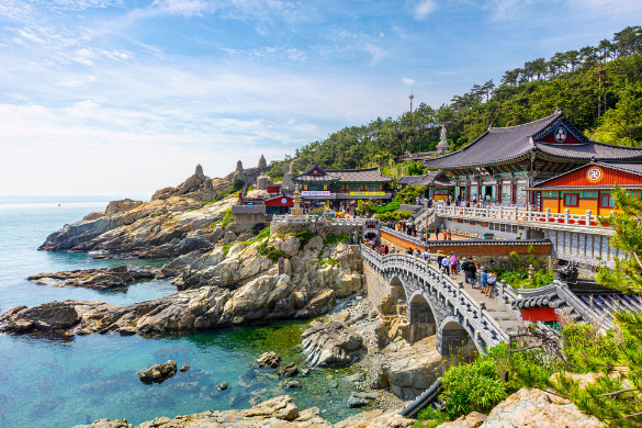 busan temple yonggunsa